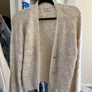 Abercrombie cardigan